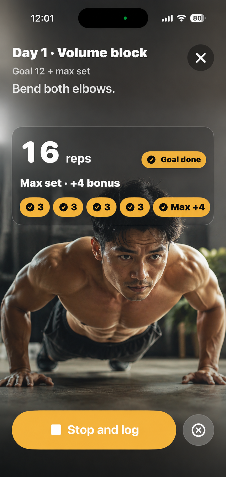 PushMax AI camera counting screen with form tracking overlay.